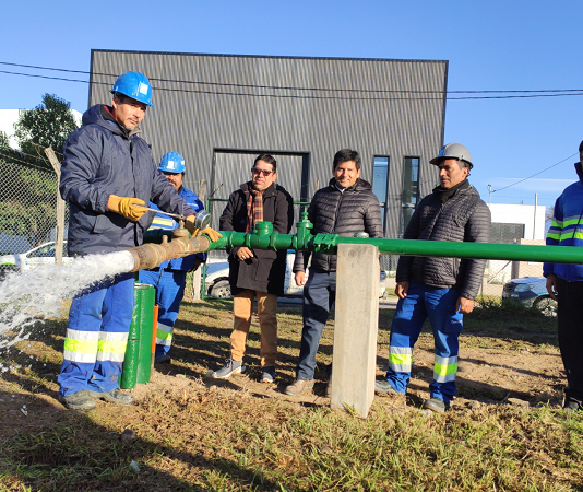 REACTIVARON AGUA PARA 4 MIL VECINOS
