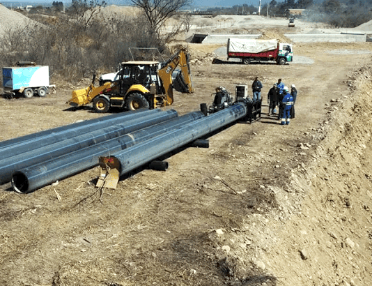 AUTOPISTA SALTA/VAQUEROS: CAMBIAN EL ACUEDUCTO