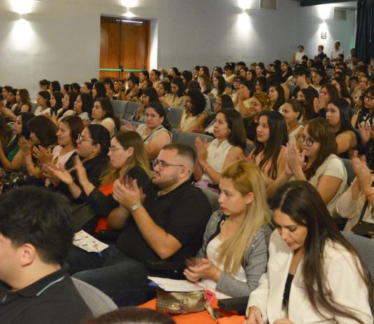 COMUNICAR CON EMPATÍA, CONSTRUYENDO CULTURAS