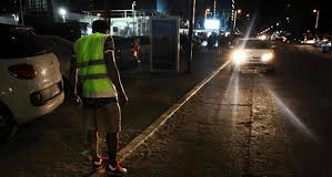 “YO LE CUIDO EL AUTO, DON”