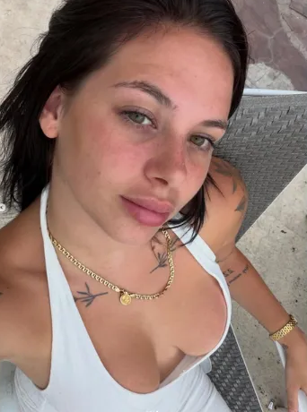 CON CORONITA: JUICIO A LA NARCOMODELO