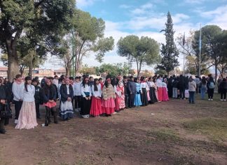 LA PATRIA Y LOS VECINOS