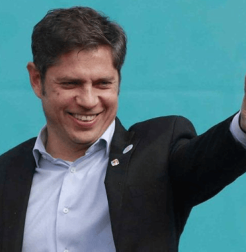 “KICILLOF ES PUEBLO Y NACIÓN”