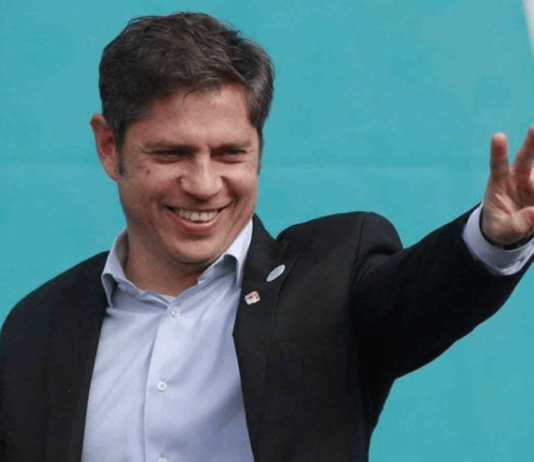“KICILLOF ES PUEBLO Y NACIÓN”
