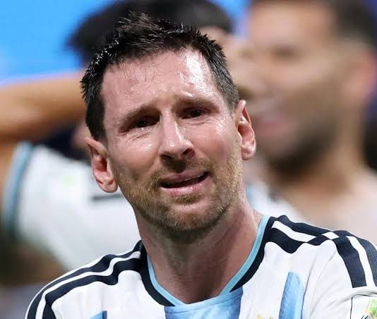 TODOS LLORAMOS, DE ALEGRÍA