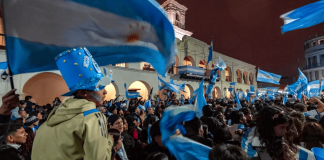 MUCHO MÁS QUE FÚTBOL